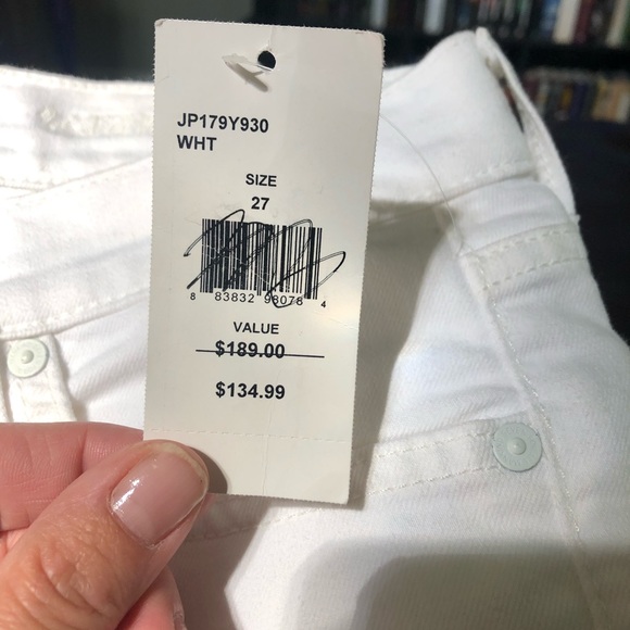 7 for All Mankind - Picture 7 of 8